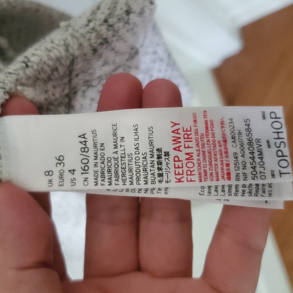 Topshop Gray Herringbone Pattern Knit Cardigan/Ja… - image 5